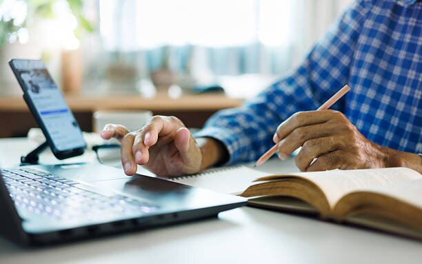 How To Improve Everyday Writing With Simple Digital Tools